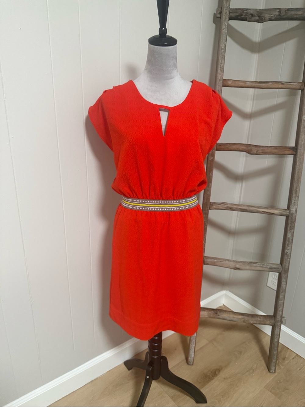 Esley Red Short Sleeve Mini Dress